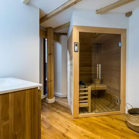 Kabane Keyweek Pool Sauna Downtown Villa *