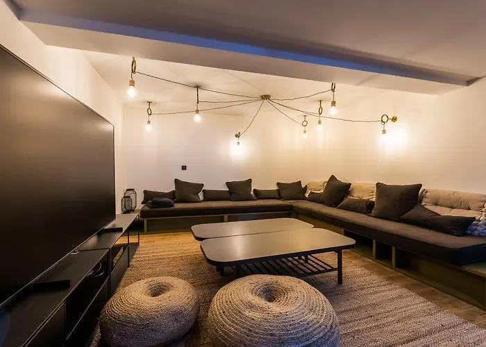 Kabane Keyweek Pool Sauna Downtown Villa